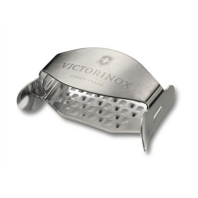 Cheese grater for fine flakes