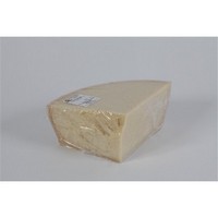 photo Grana Padano DOP - One Eighth Vacuum Packed - MATURED FOR 18 MONTHS (approximately 4.5 kg) 1