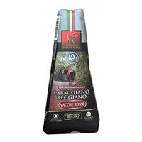 photo Extra Virgin Olive Oil Gift Box 2 x 500 ml and 40 Month Parmesan 3